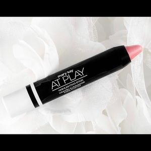Mary Kay At Play Highlighter Stick